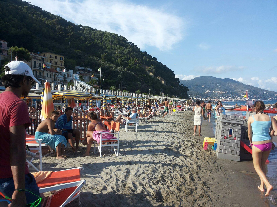 Bagni Pino-Laigueglia必去景点