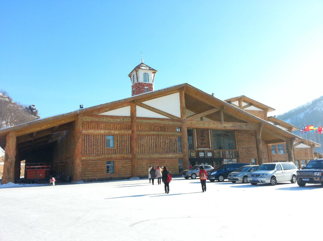 吉华长寿山滑雪场-宾县必去景点