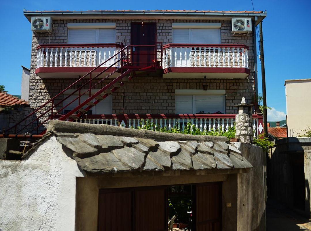 Vrapcici酒店住宿-Guest House ADI