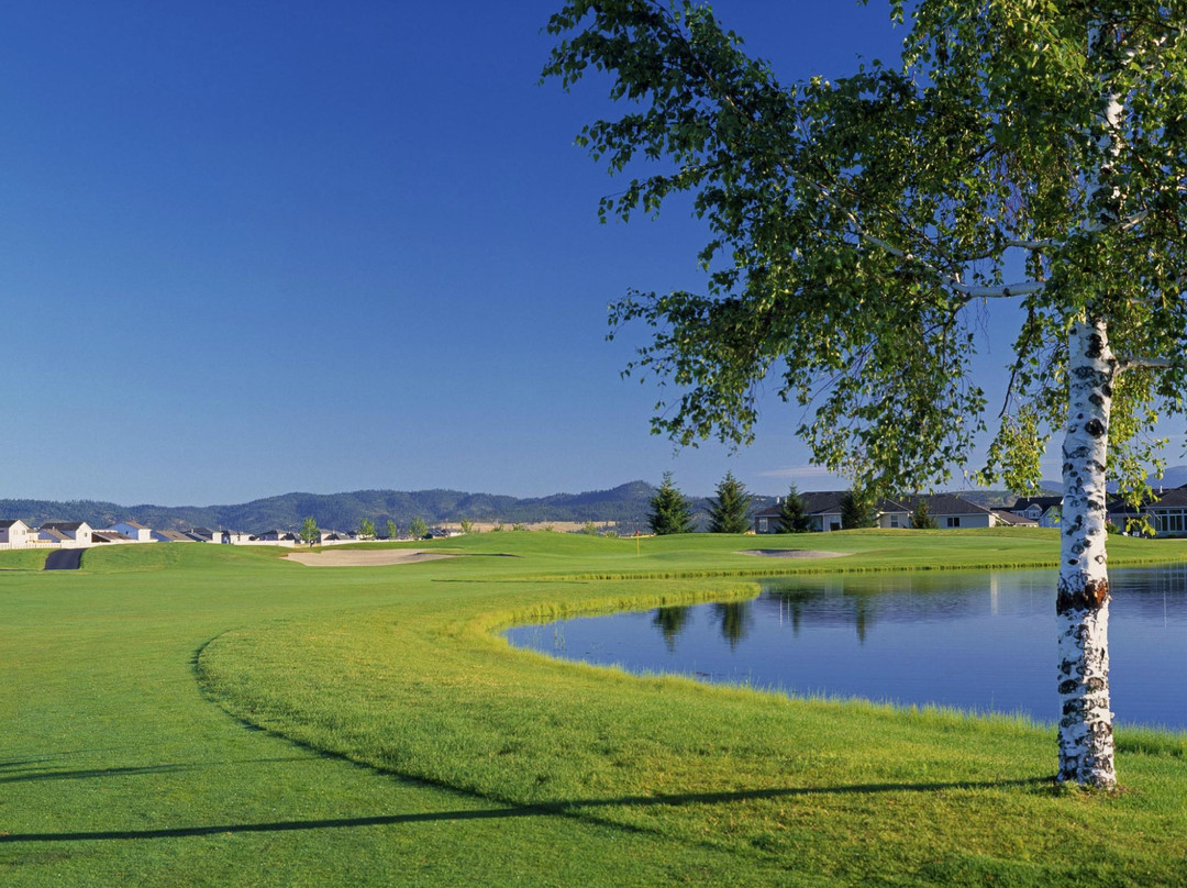 MeadowWood Golf Course景点图片