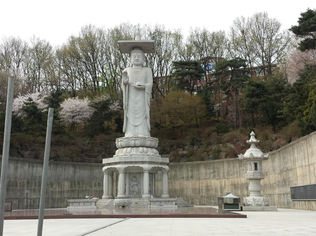 奉恩寺-首尔必去景点