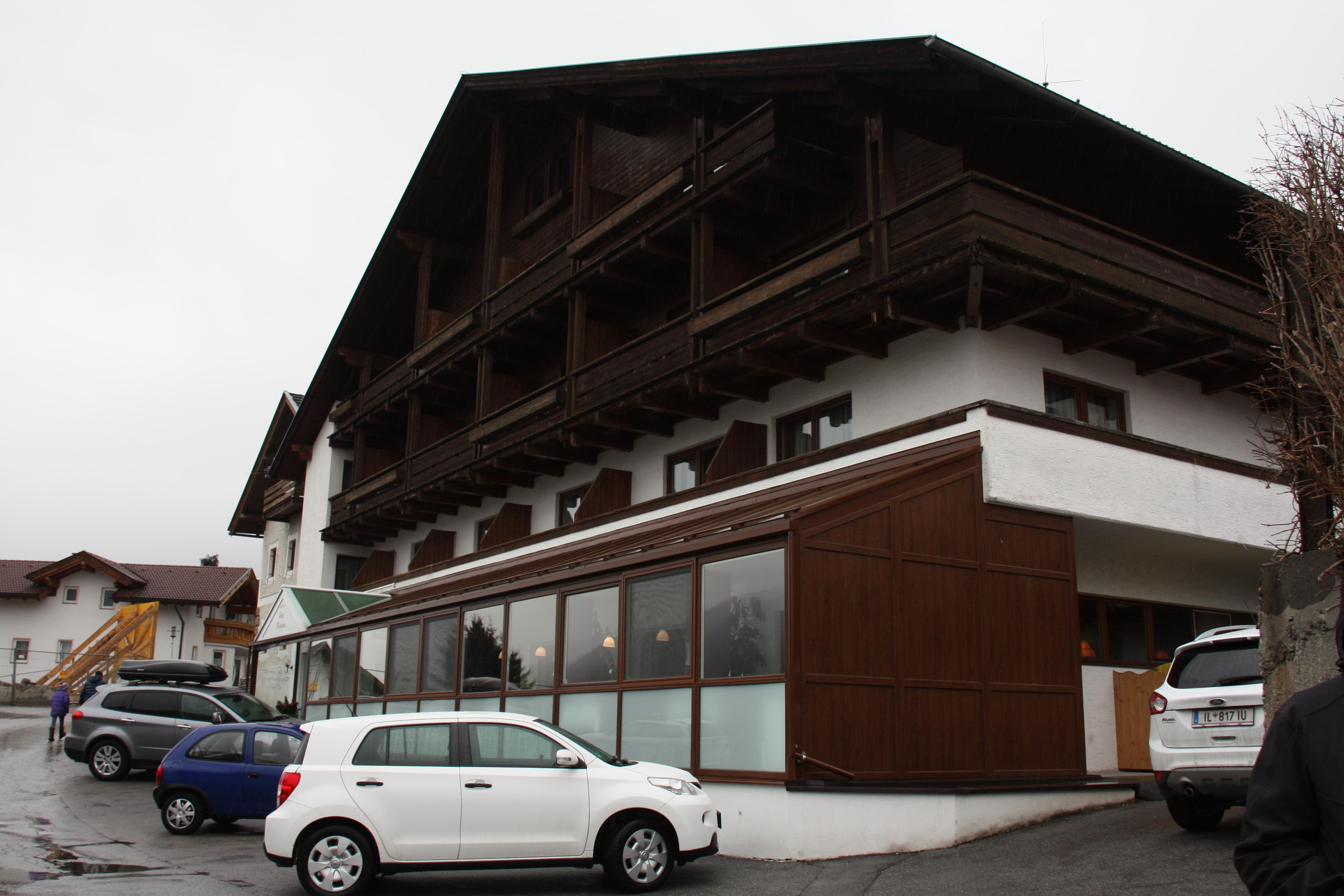 Hotel Montana-客卧