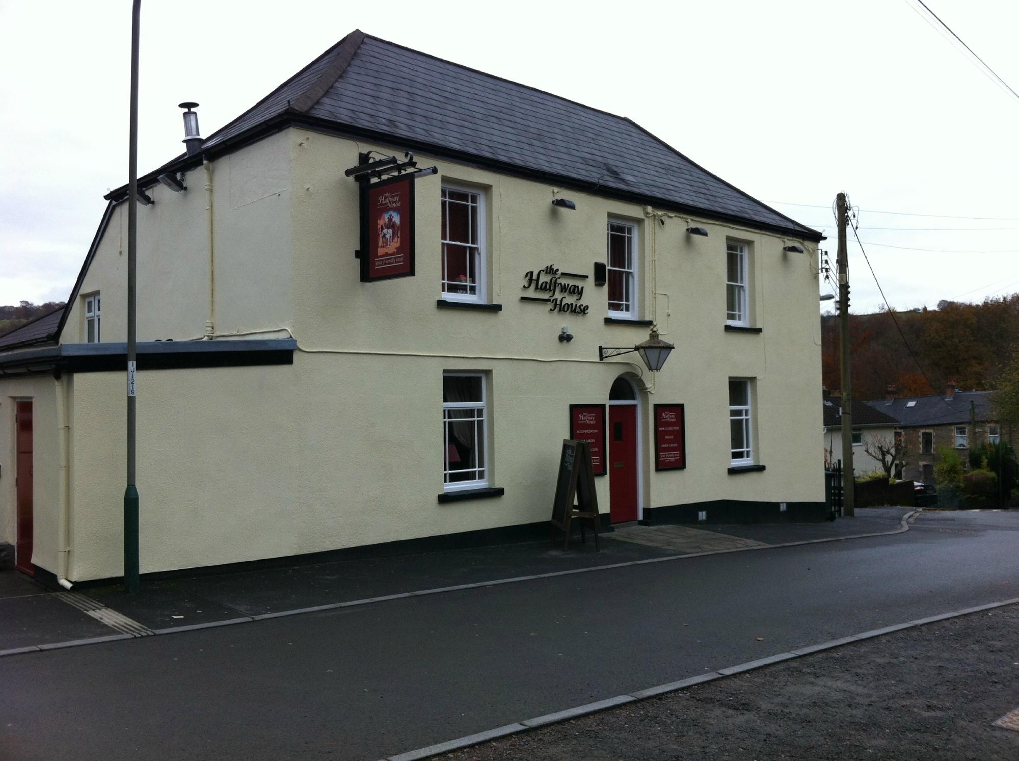 The Halfway House-官方