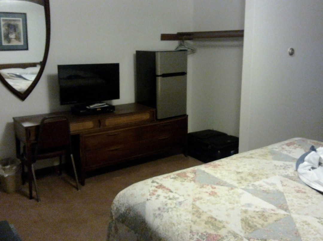 Caza Manor Motel主图