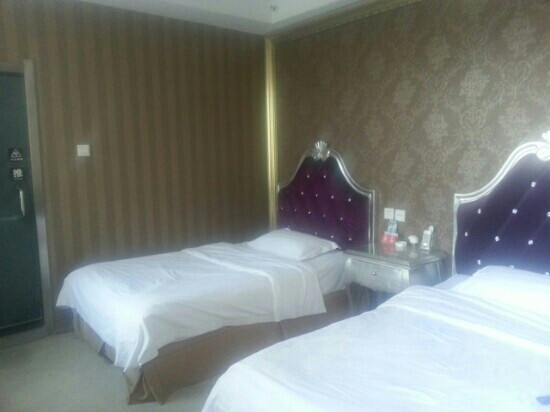 公主岭O2连锁酒店水晶店