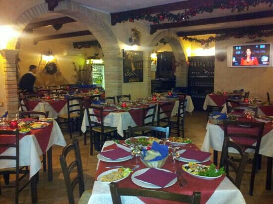 Capitana餐馆和美食-Pizzeria Bisteccheria la Fontanella