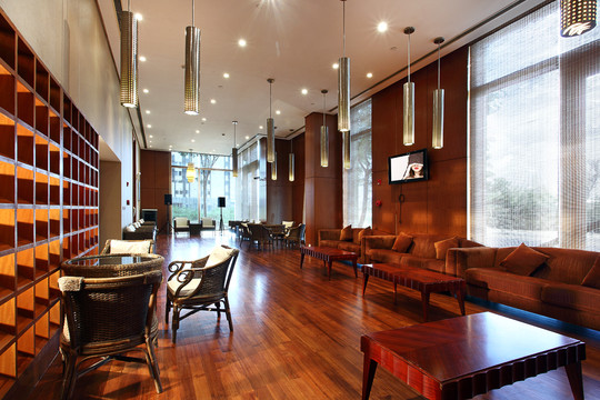 临港豪生大酒店主图