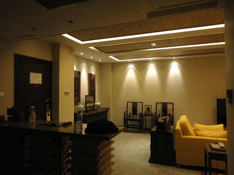 西安钟楼饭店主图