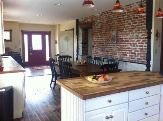 Presidio Pines Bed and Breakfast-客卧