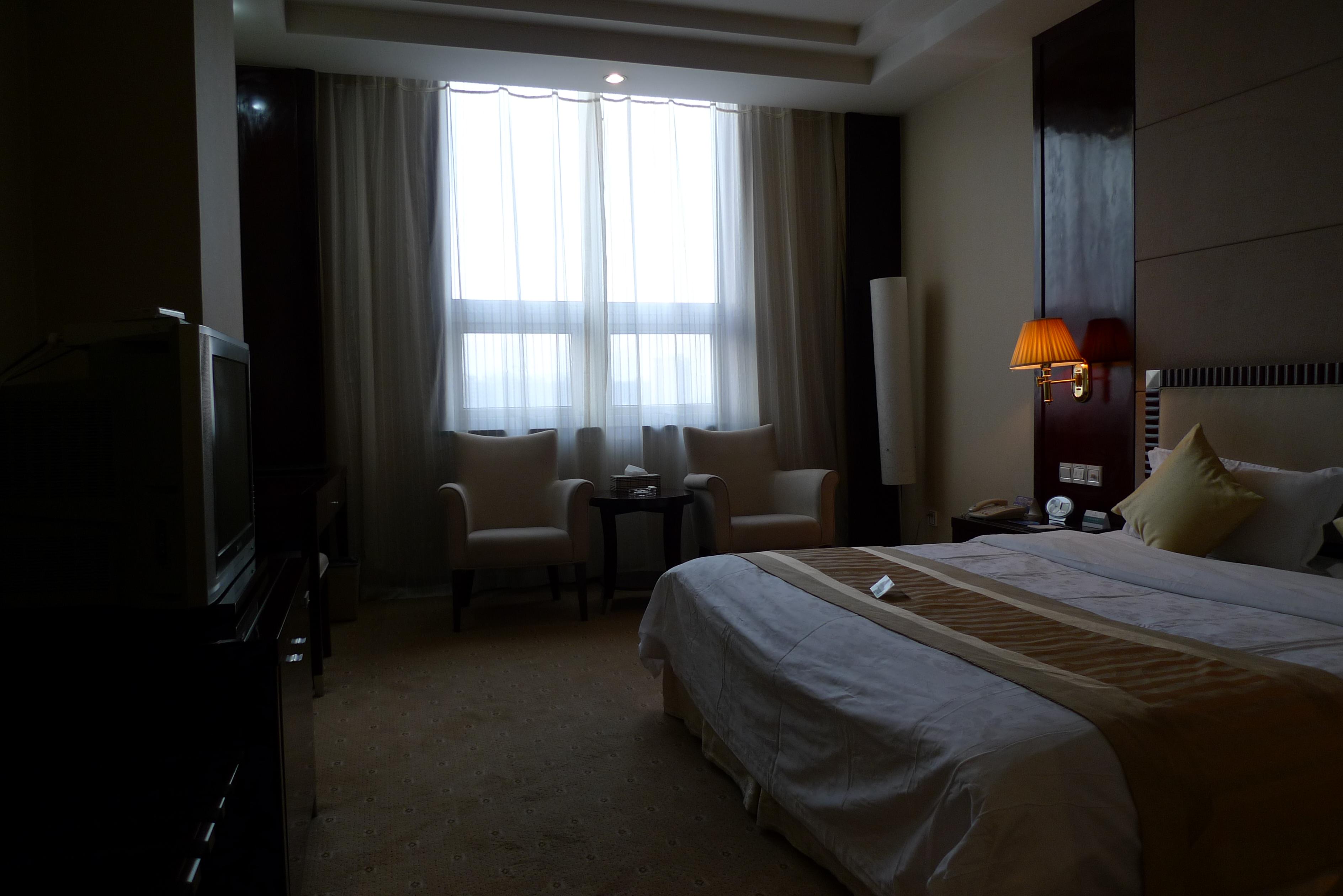 呼和浩特华辰旅悦酒店-客卧