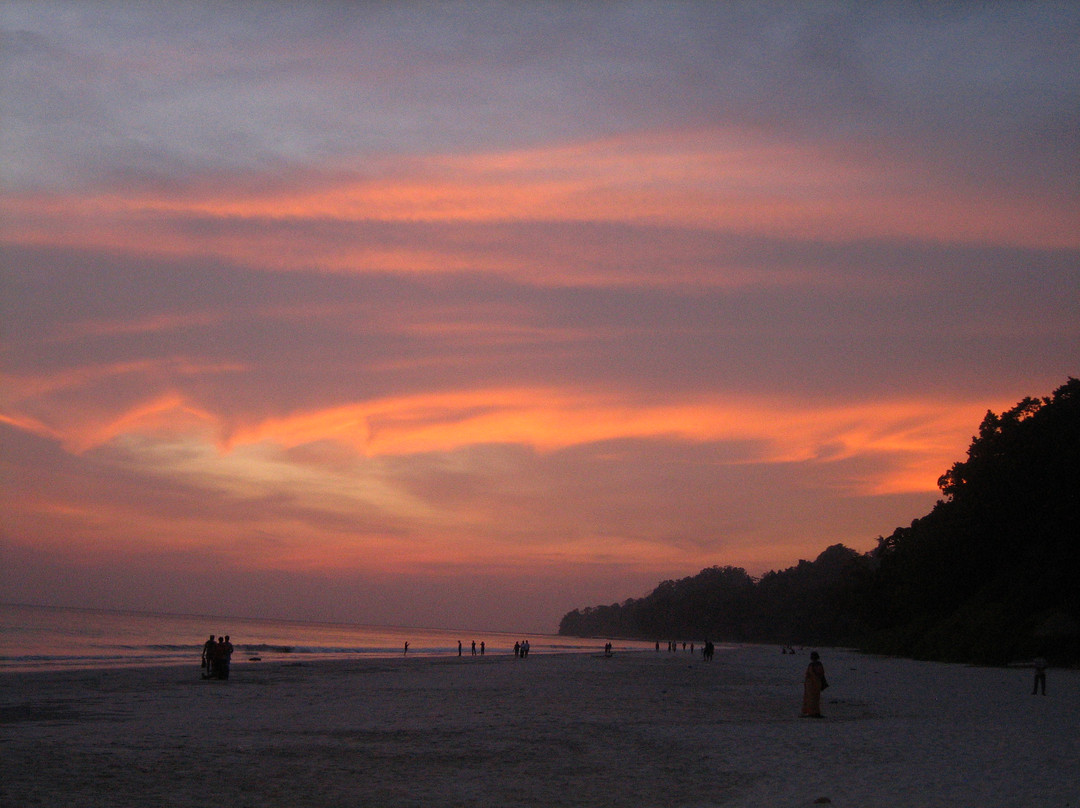 Radhanagar Beach景点图片