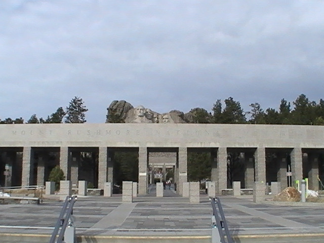拉什莫尔山国家纪念公园-基斯通必去景点