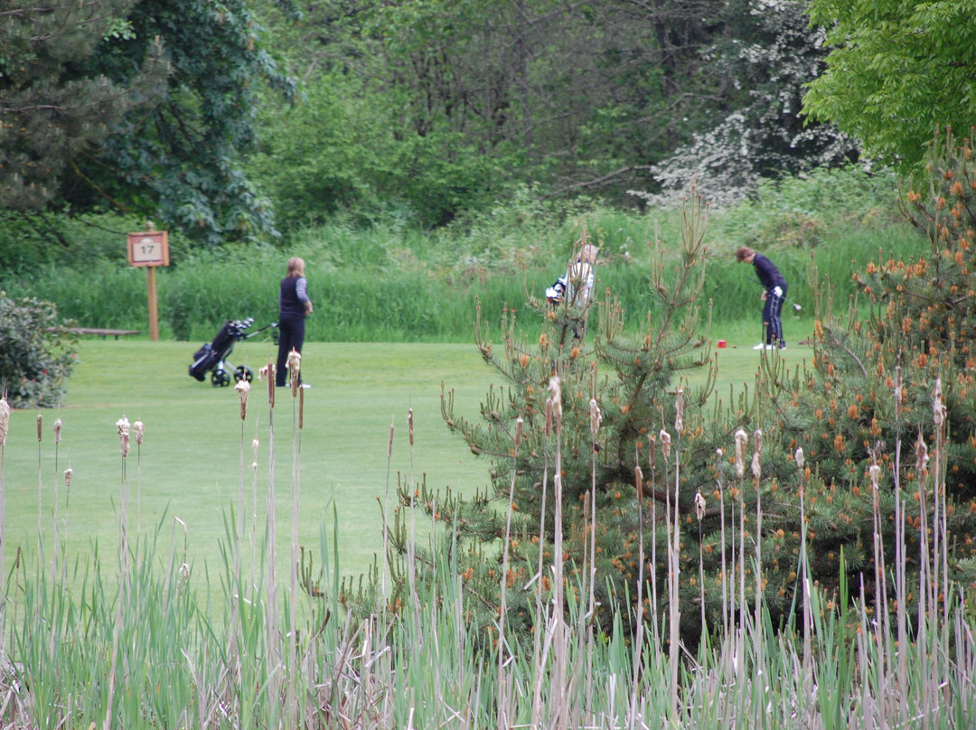 Sah-Hah-Lee Golf Course & Driving Range-Clackamas必去景点