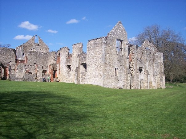 Netley Abbey景点图片