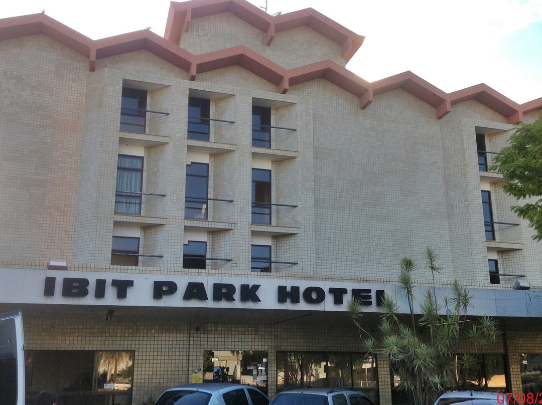 Ibit Park Hotel