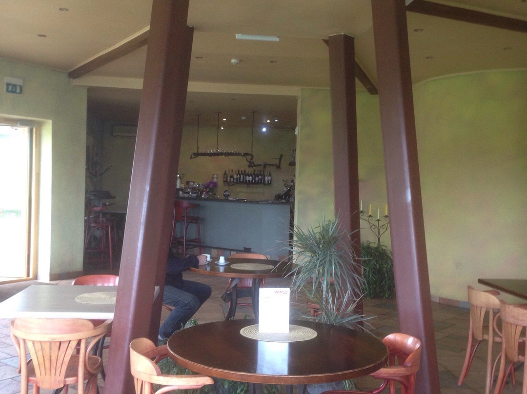 Iecava餐馆和美食-Krogs Viestarti