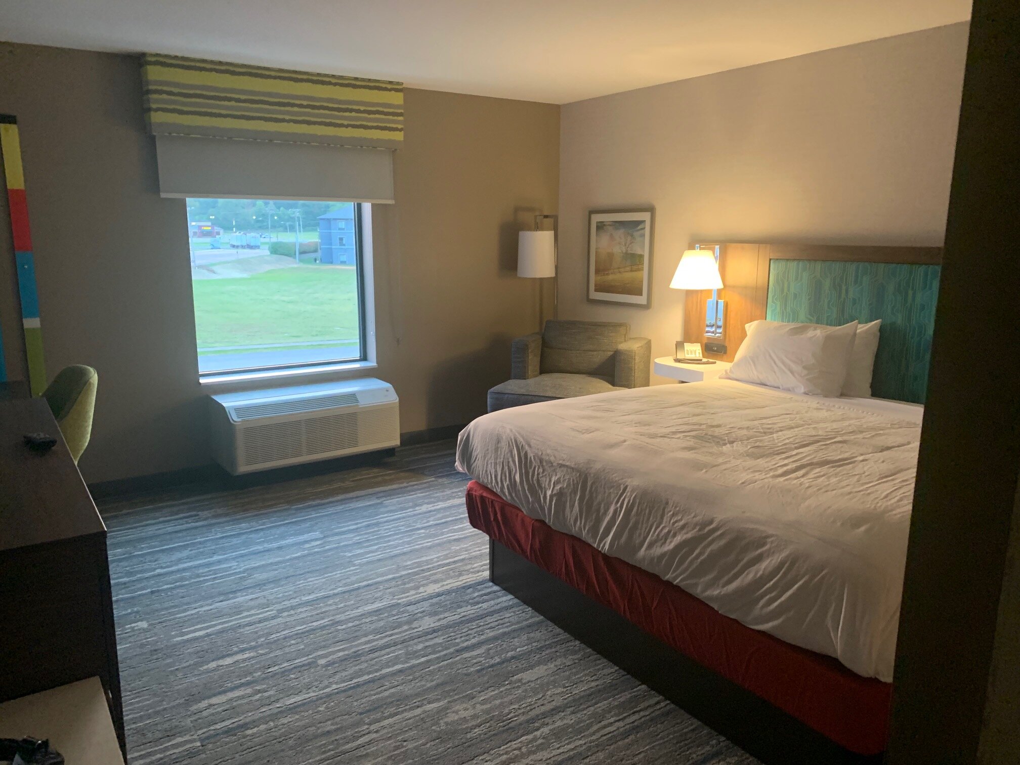 Hampton Inn Cave City-客卧