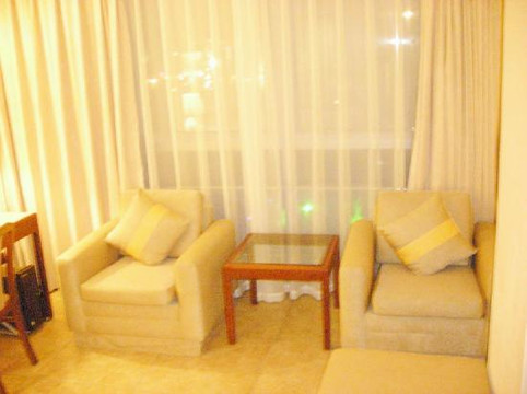 中银天艺酒店(海口骑楼老街日月广场免税店)主图