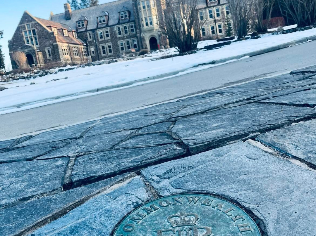 Parks Administration Building-班夫必去景点