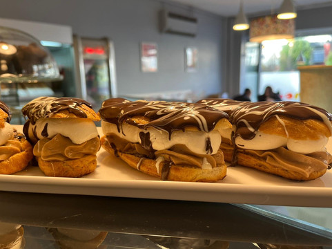 Noshers by Sassons主图