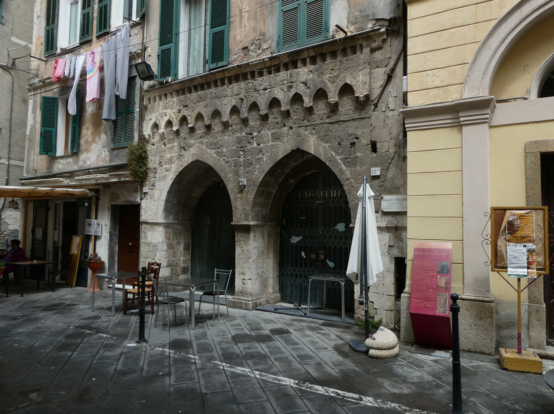 LOGGIA del PARLAMENTO-文蒂米利亚必去景点