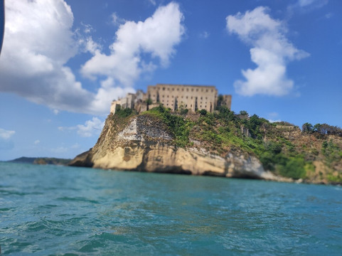 Procida Experience-普罗奇达必去景点