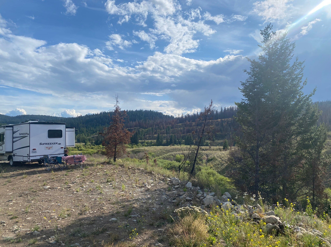 Highland House Ranch B&B & Bale主图