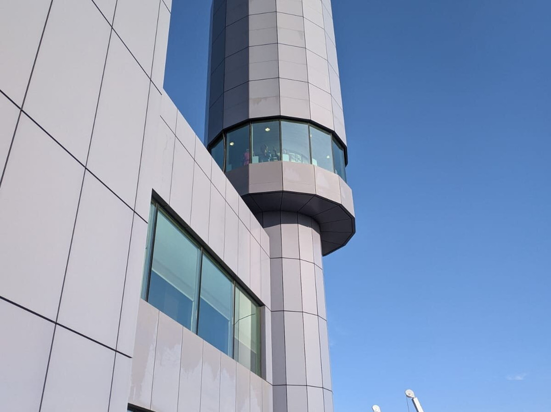 Lidador Tower景点图片
