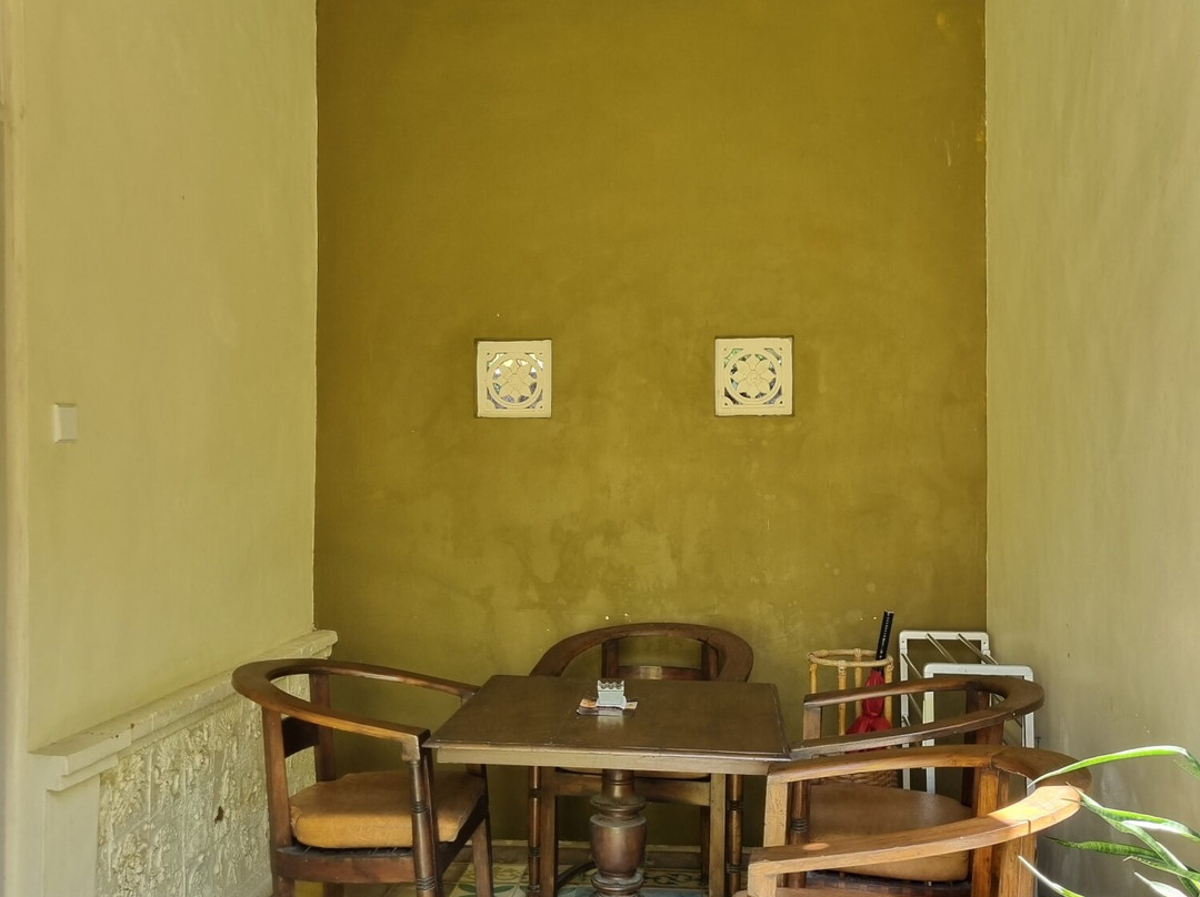 珀涅罗珀海滩风景饭店主图