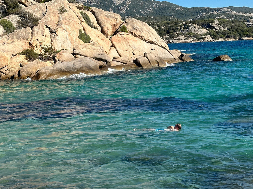 Spiaggia Delle Vacche-Baia Sardinia必去景点