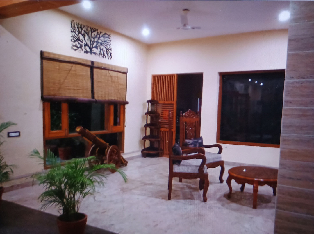 The Banyan Retreat主图