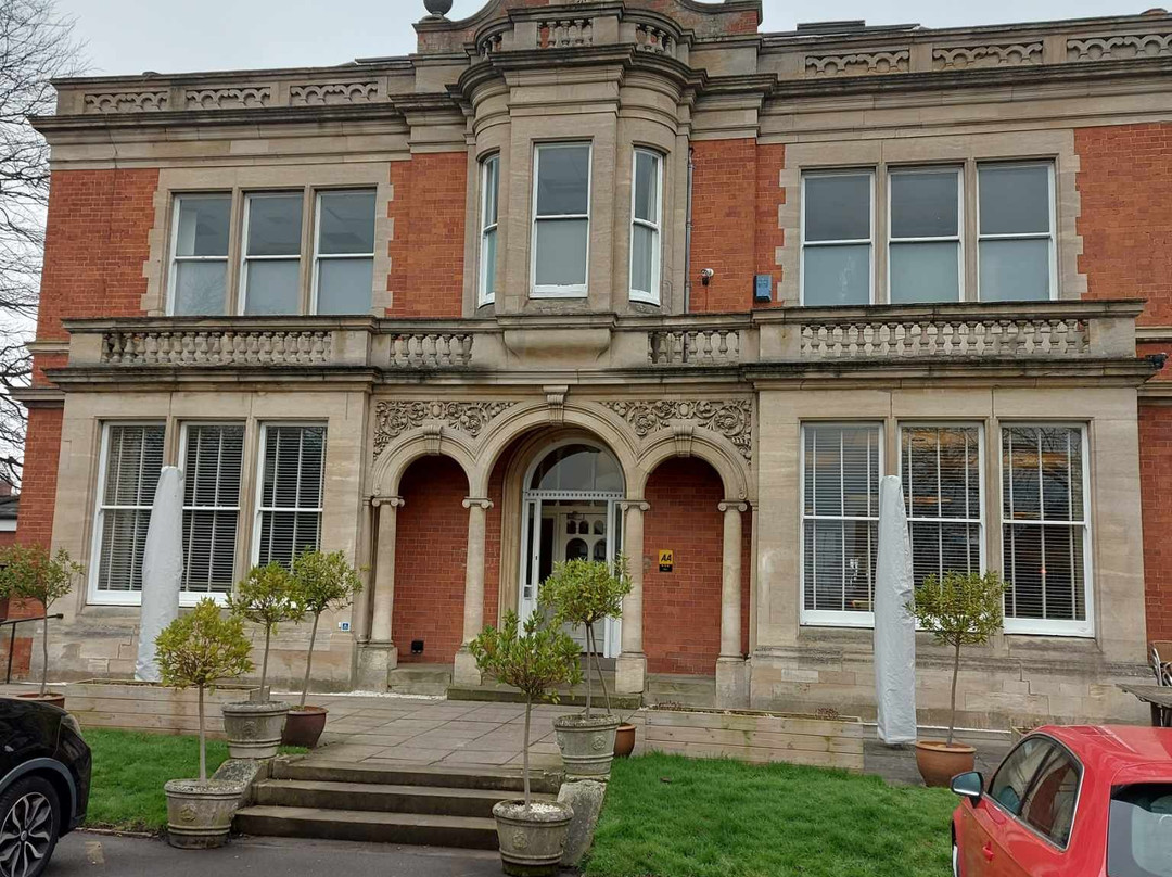 米尔菲尔德斯酒店主图