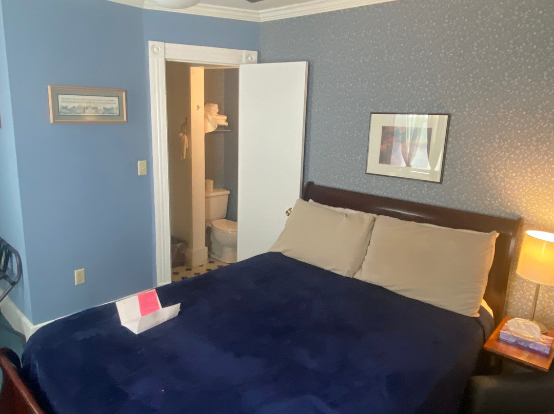 Reynolds House Inn & Motel主图