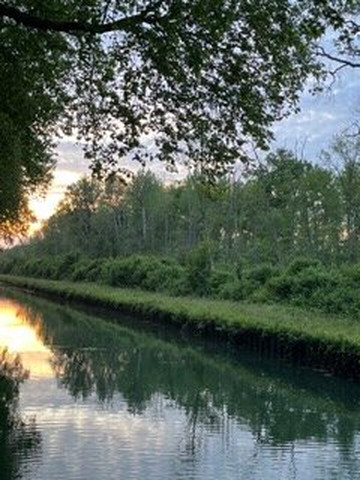 Serenity Barge-兰斯必去景点