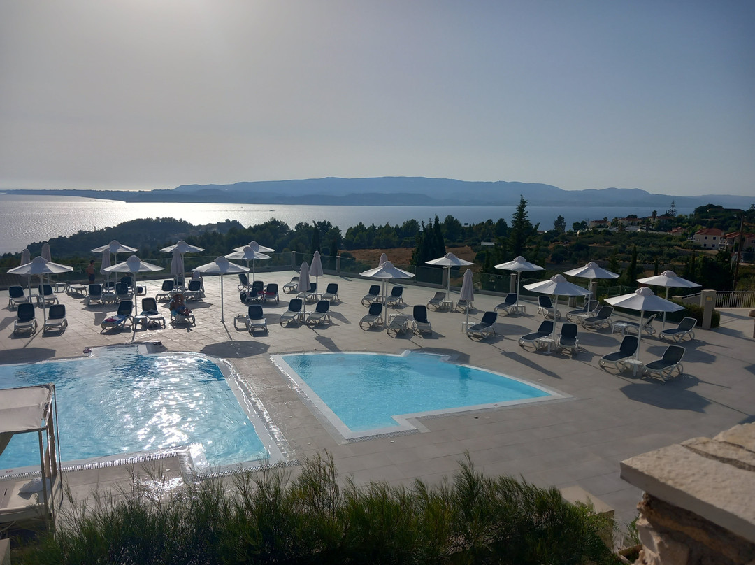 Dionysos Village Resort主图