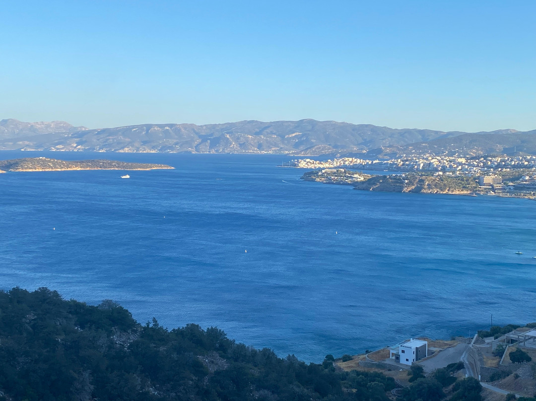 Halcyon Panorama Villas主图