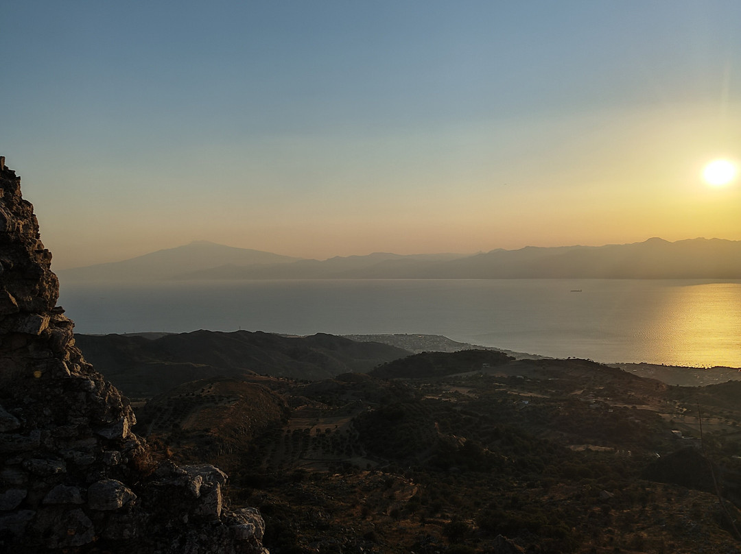 Castello di Santo Niceto-Motta San Giovanni必去景点
