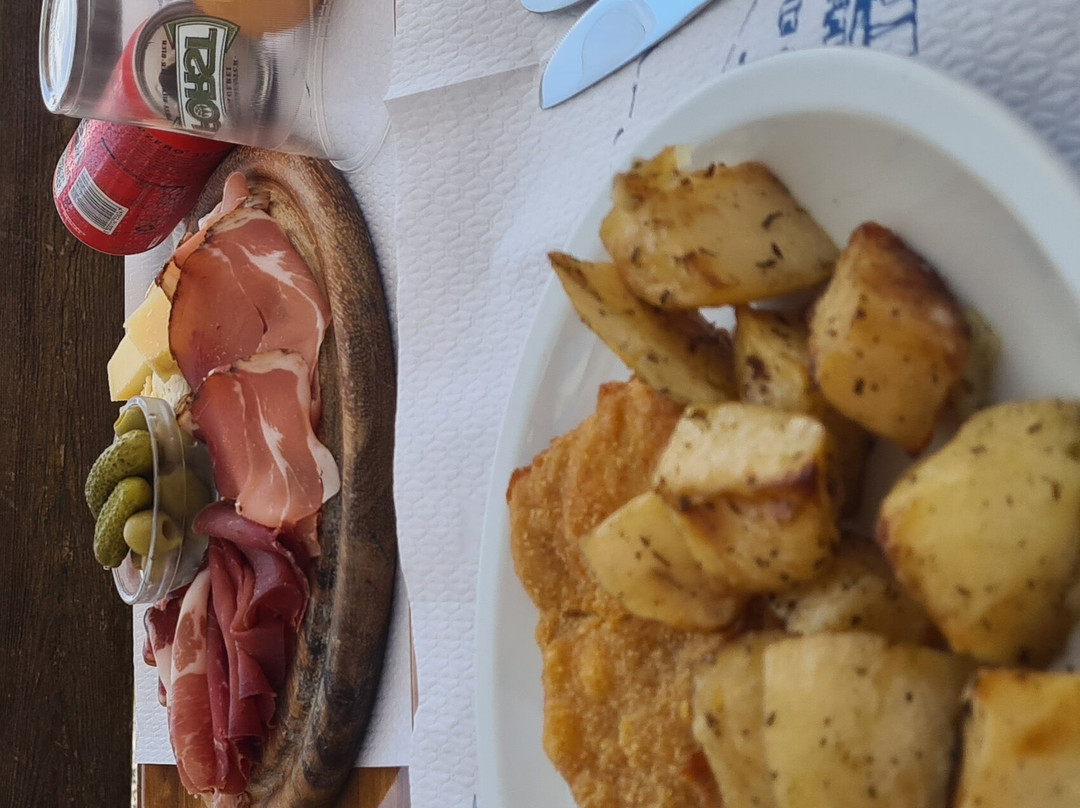 Rifugio Graffer主图