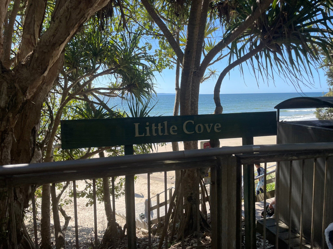 Little Cove Beach景点图片