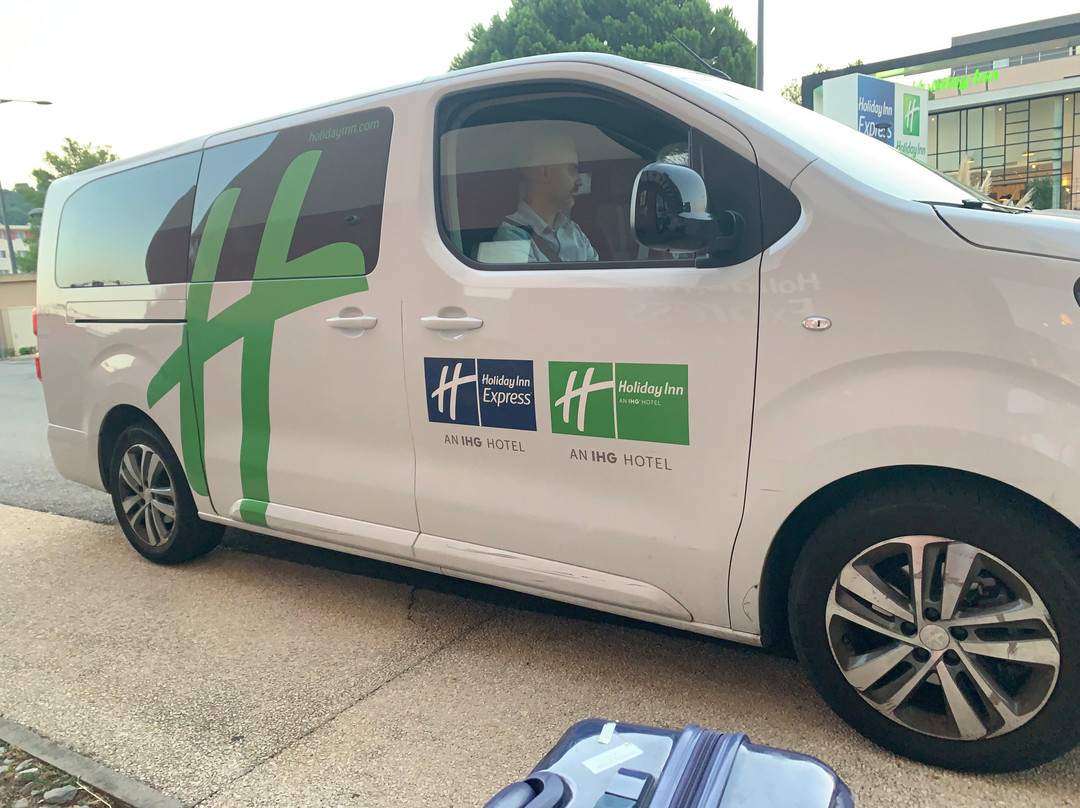 Holiday Inn Express Marseille Airport主图