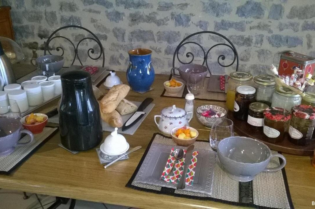 Au Rendez Vous De l'Auxois主图