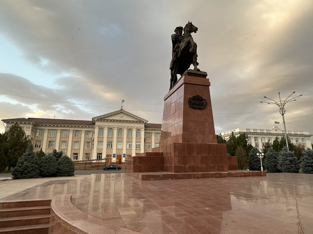 Central Square-Taraz必去景点