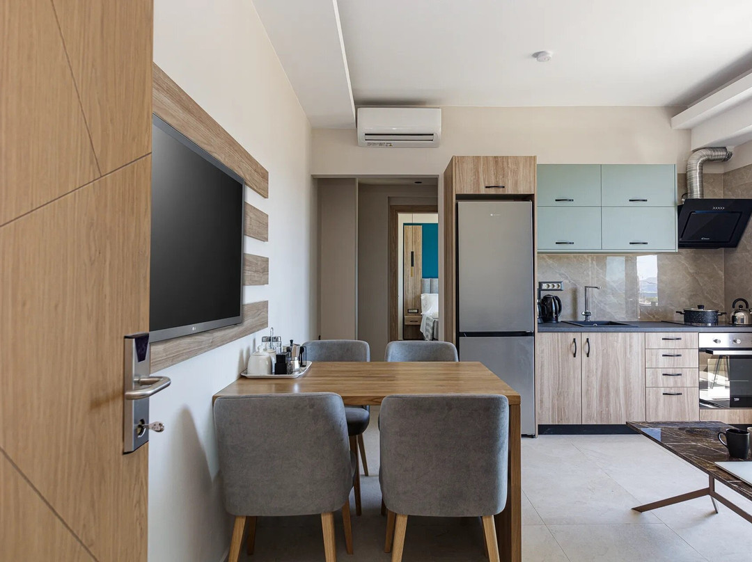 Sapphire Blue Suites主图