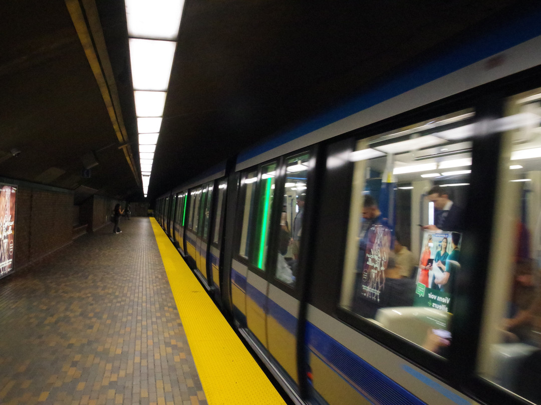 Montreal Metro-蒙特利尔必去景点