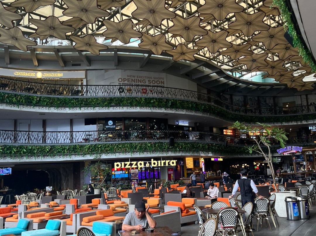 Mall Lippo Kemang Village-雅加达必去景点