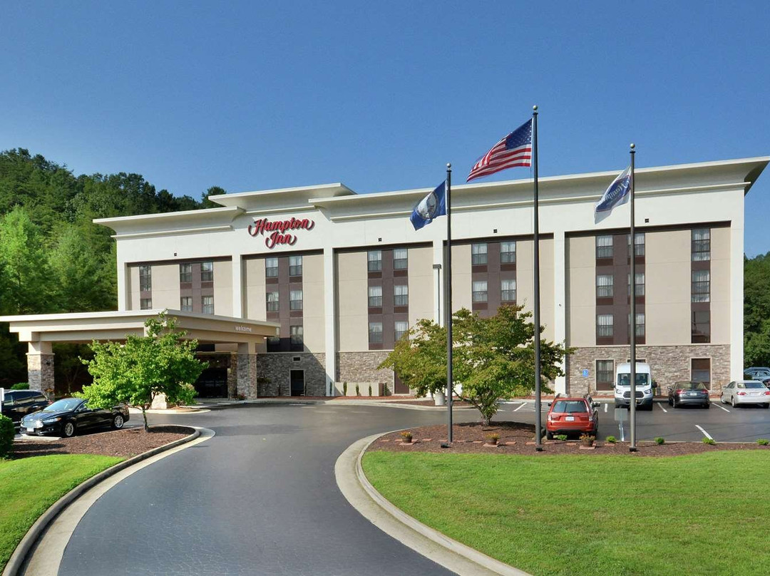 Sandy Ridge酒店住宿-Hampton Inn Martinsville