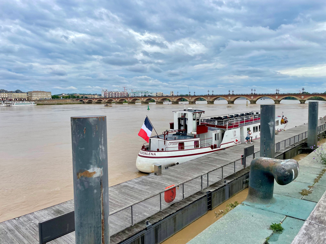 Pont de Pierre-波尔多必去景点