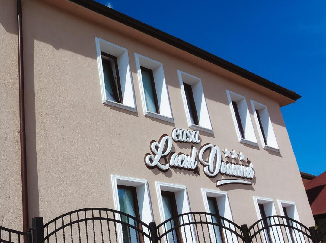 Casa Lacul Doamnei
