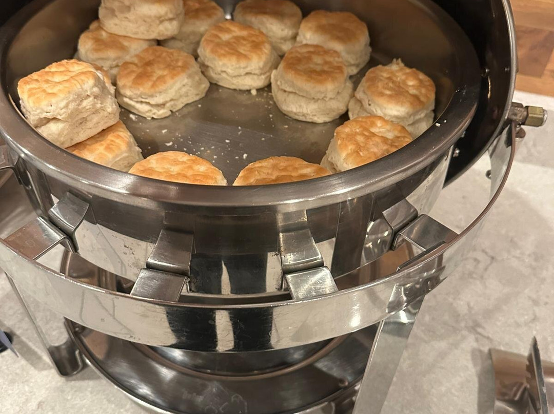 Brooklyn Center Hotel & Conference Center