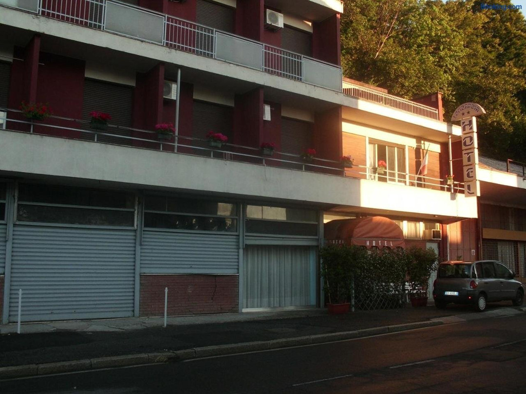伦巴第大区酒店